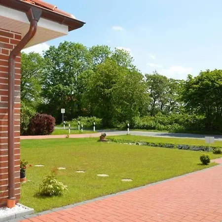 Holiday home Ferienhaus-seestern *